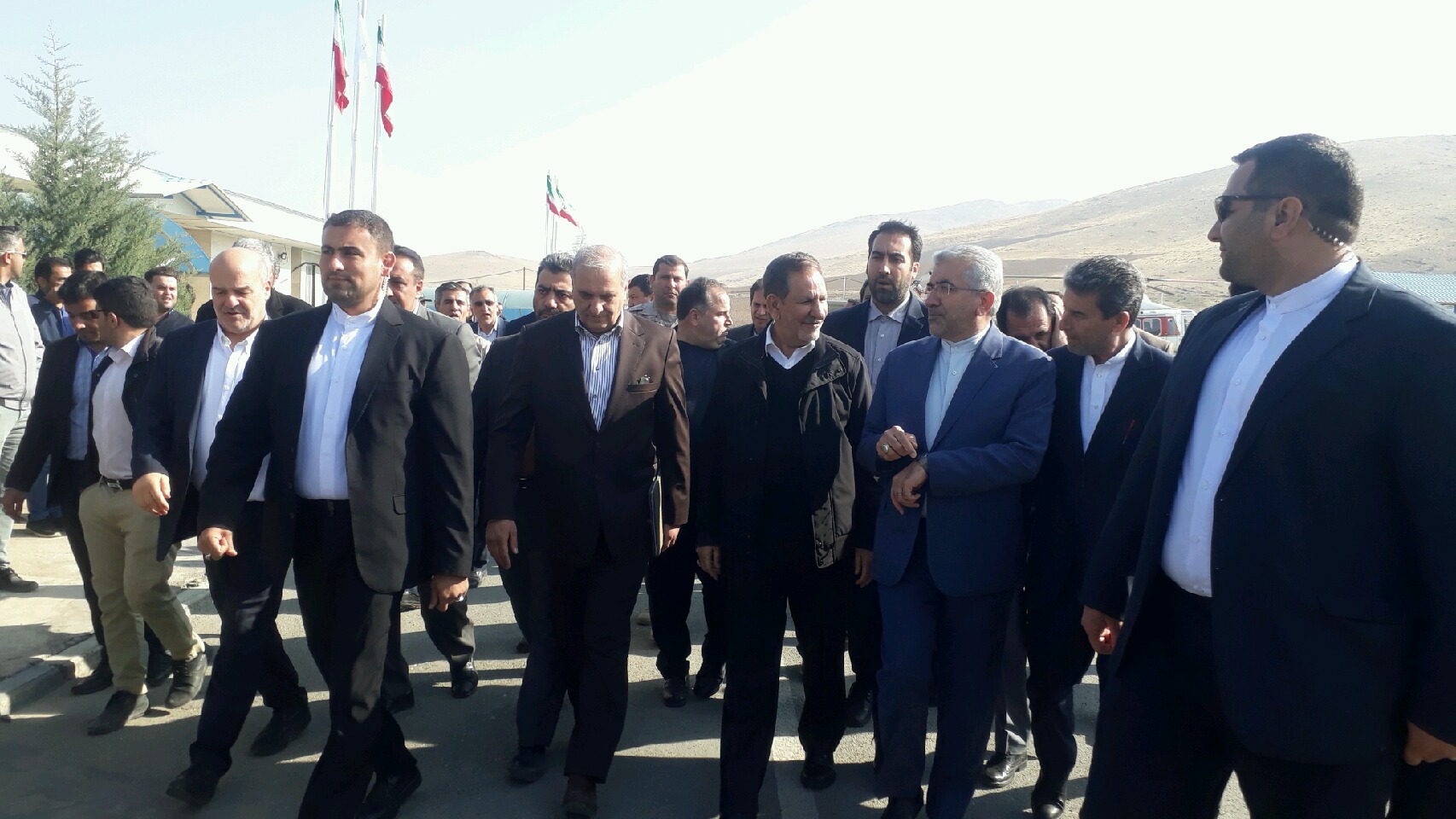 بازدید معاون اول رئیس جمهور از تونل انتقال آب کانی سیب