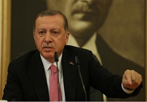 اردوغان: پیشنهاد آمریکا در خصوص کنار گذاشتن سامانه اس-۴۰۰ صحیح نیست