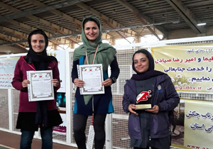 تیم دوو میدانی بانوان مهاباد مقام سوم مسابقات صحرانوردی استان را کسب کرد