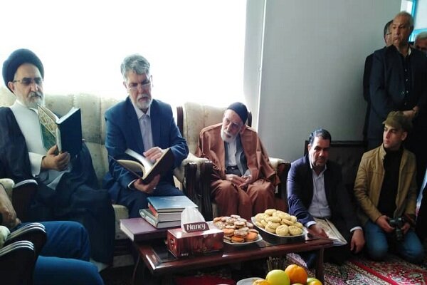 پیشکسوت فرهنگ و ادب ابرکوه میزبان وزیر ارشاد