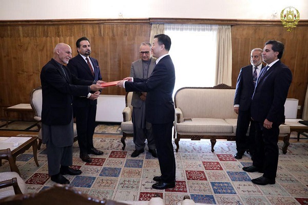 غنی: افغانستان خواستار روابط گسترده با چین است
