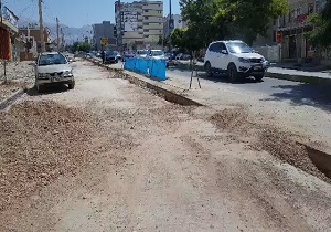 گلایه شهروند یاسوجی از حفاری رها شده در بلوار قرنی + فیلم