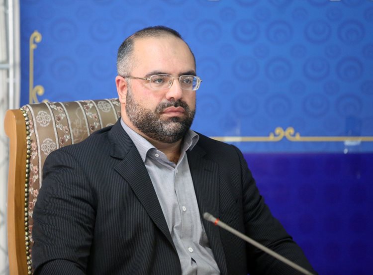 توضیحات دبیر شورای عالی هماهنگی ترافیک شهرهای کشور در خصوص سهمیه بنزین انواع تاکسی&zwnj;، وانت، موتورسیکلت و سرویس مدارس