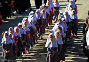 دایر بودن مدارس آبادان و خرمشهر