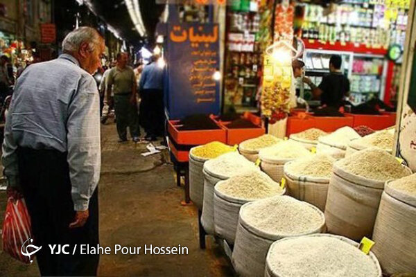 افزایش نرخ کالا و خدمات ممنوع است