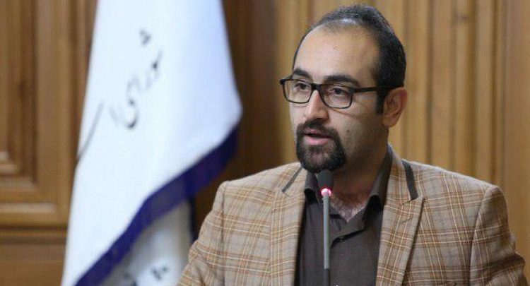 پاینده/ اینترنت ملی قادر به رقابت با جهان نیست/ بال گنجشک نمی&zwnj;تواند جسم عقاب را به پرواز در بیاورد