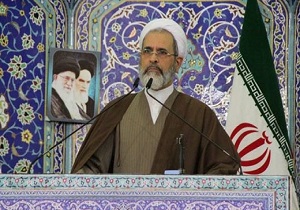 امت اسلام مقابل استکبار جهانی ایستاده است/ قدردانی از مهمان نوازی مردم عراق