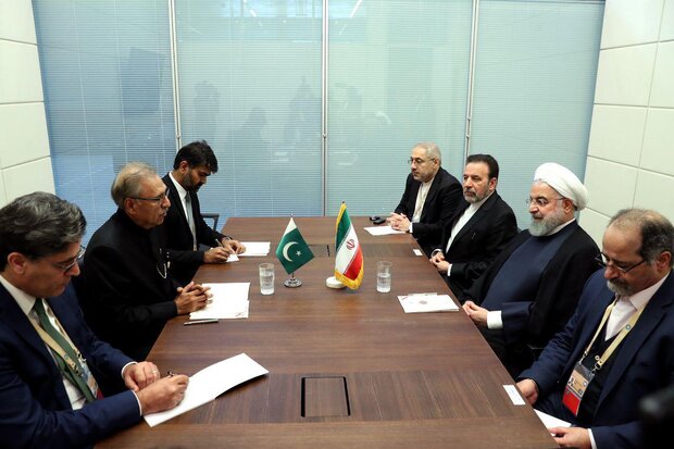 حجت&zwnj;الاسلام روحانی با رئیس&zwnj;جمهور پاکستان دیدار کرد