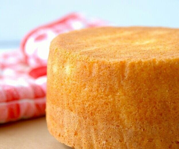 بدون نیاز به فر کیک اسفنجی بپزید + طرز تهیه