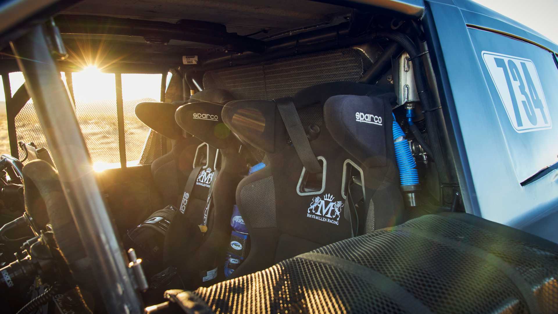 خودروی Atlas Cross Sport R، کراس&zwnj;اوو عجیب فولکس&zwnj;واگن