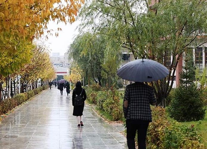 باران همچنان در گیلان می بارد