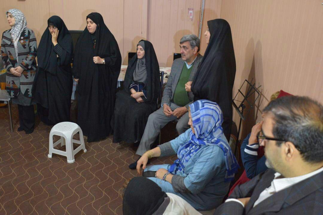 بازدید شبانه حناچی از ۲ گرمخانه در مناطق ٢١ و ٢۲ پایتخت