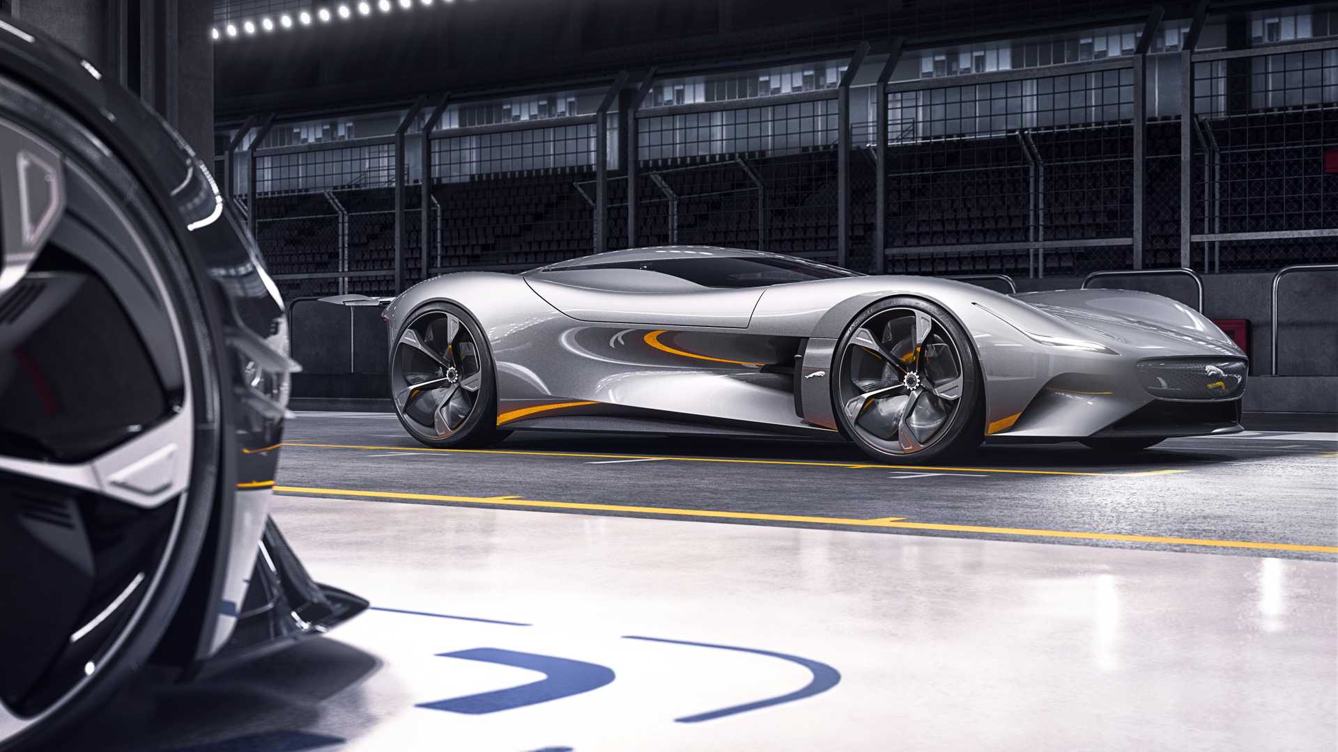 خودروی شگفت&zwnj;انگیز جگوار آماده شروع مسابقه در Gran Turismo