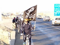 رکاب زنی کاروان دوچرخه لشگر پنج نصر به سمت مشهد