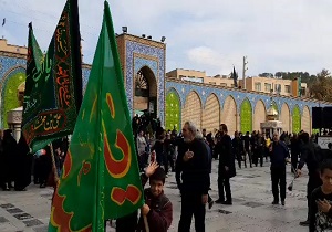برپایی دسته‌های عزاداری در صحن مطهر امامزاده جعفر (ع) پیشوا + فیلم