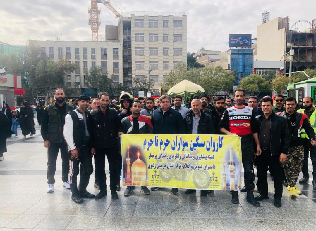 زائر موتور سوار اربعین از لذت معنوی راه می گوید