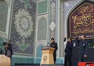 شعرخوانی مهدی رسولی در اجتماع عزاداران نبوی صحن جامع رضوی + فیلم