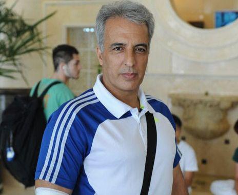 رشیدنیا مربی نمونه کشور ماکائو شد