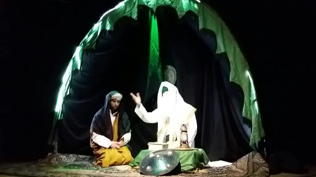 اجرای نمایش به مناسبت شهادت امام رضا (ع) در کرمان