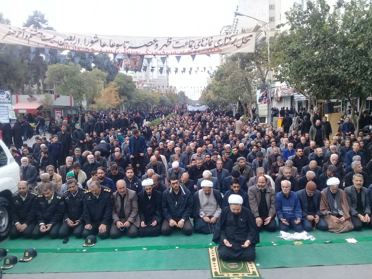 ایران اسلامی غرق در ماتم شهادت شمس&zwnj;الشموس (ع) / ورود بیش از ۴ میلیون زائر به مشهدالرضا (ع) + فیلم و تصاویر
