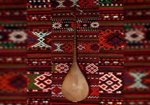 اهدای نشان درجه یک هنری به دوتار نواز آق قلایی