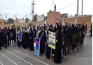 برگزاری صبحگاه مشترک دانش آموزان در دبیرستان حضرت معصومه (س)