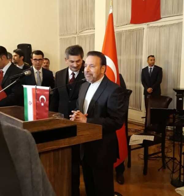 سیاست ایران همکاری نزدیک و روابط عمیق با همه همسایگان است