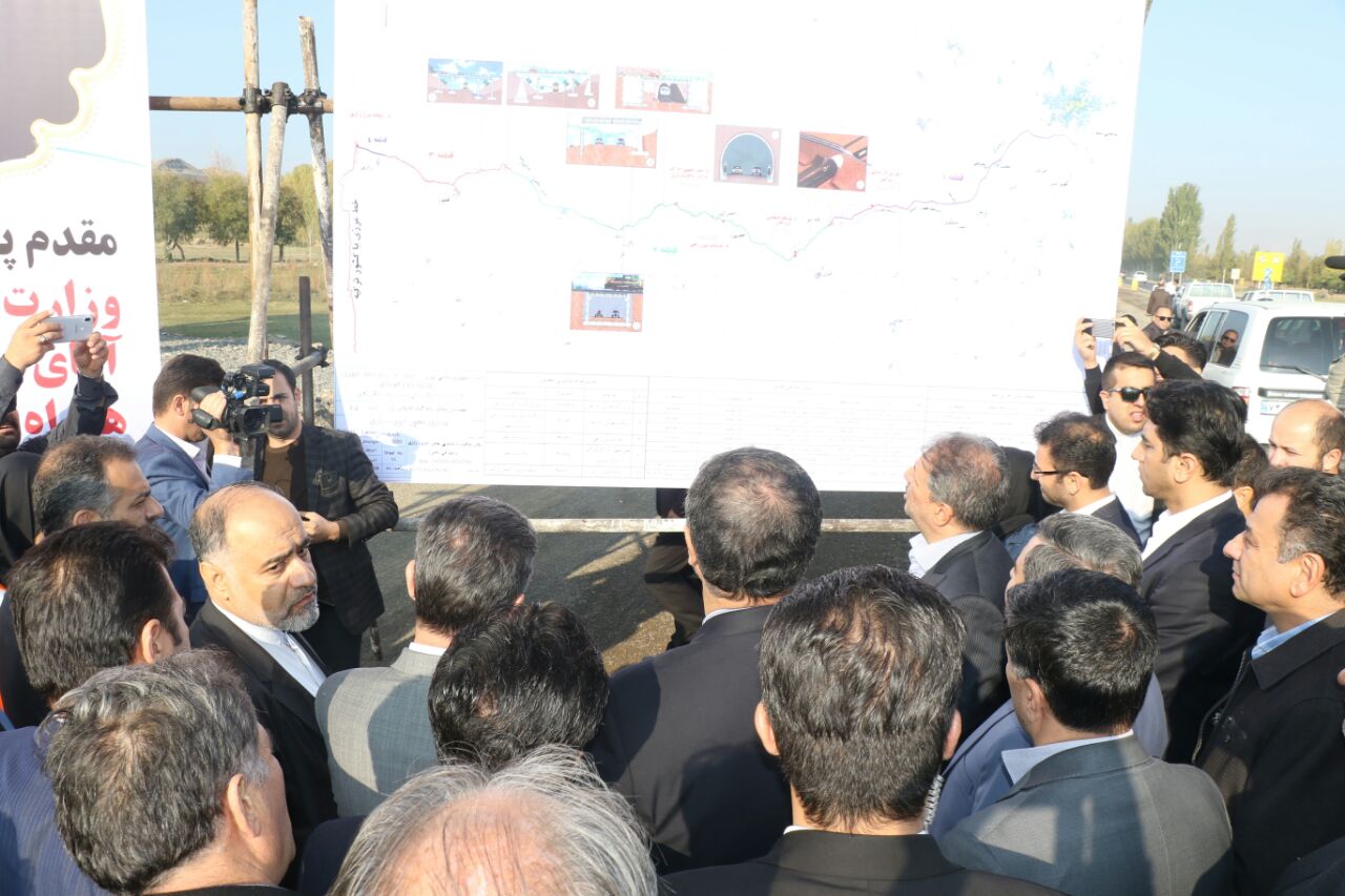 بازدید  وزیر راه و شهرسازی از مراحل بهسازی محور خوی _قطور_ رازی