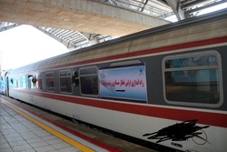 قطار مسافری رشت به مشهد همه روزه مسافران را جابجا می کند