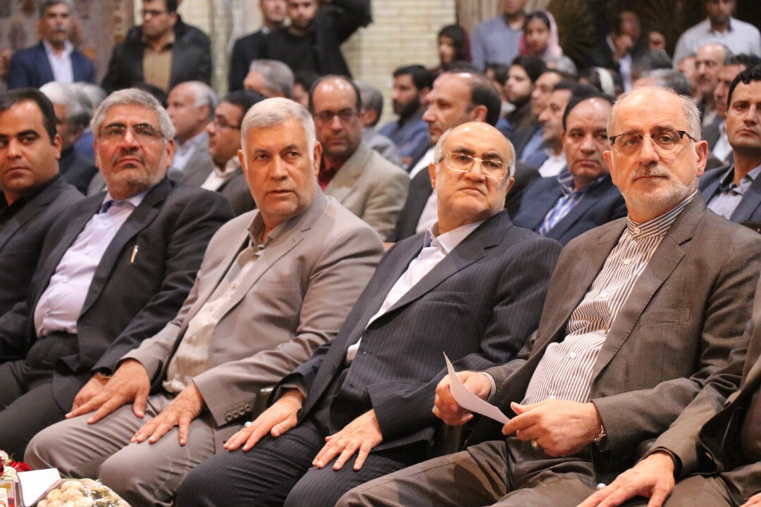شاهد اجرای عملی اقتصاد مقاومتی در سیرجان هستیم