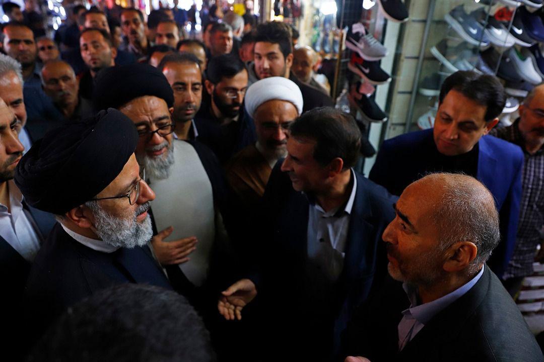 بازدید سرزده رئیسی از بازار تبریز +عکس
