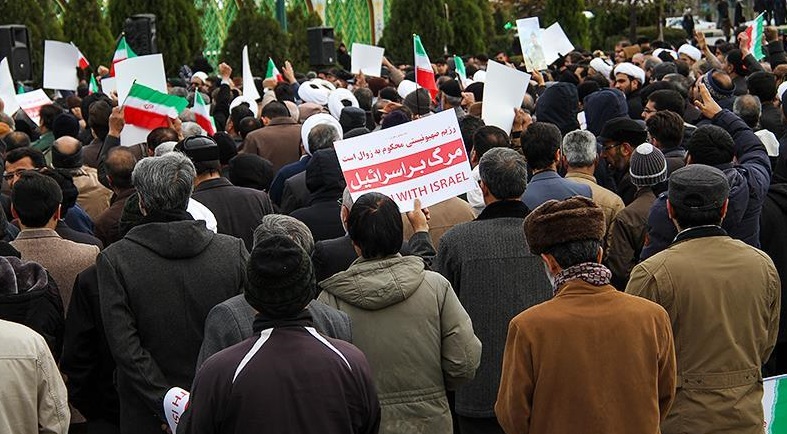 انزجار مردم مشهد از آشوبگران و میثاق با ولایت با حضور حماسی در راهپیمایی + تصاویر