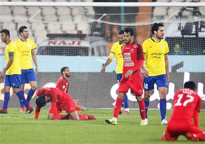 اتفاقی عجیبی که در پایان بازی پرسپولیس و نفت رخ داد