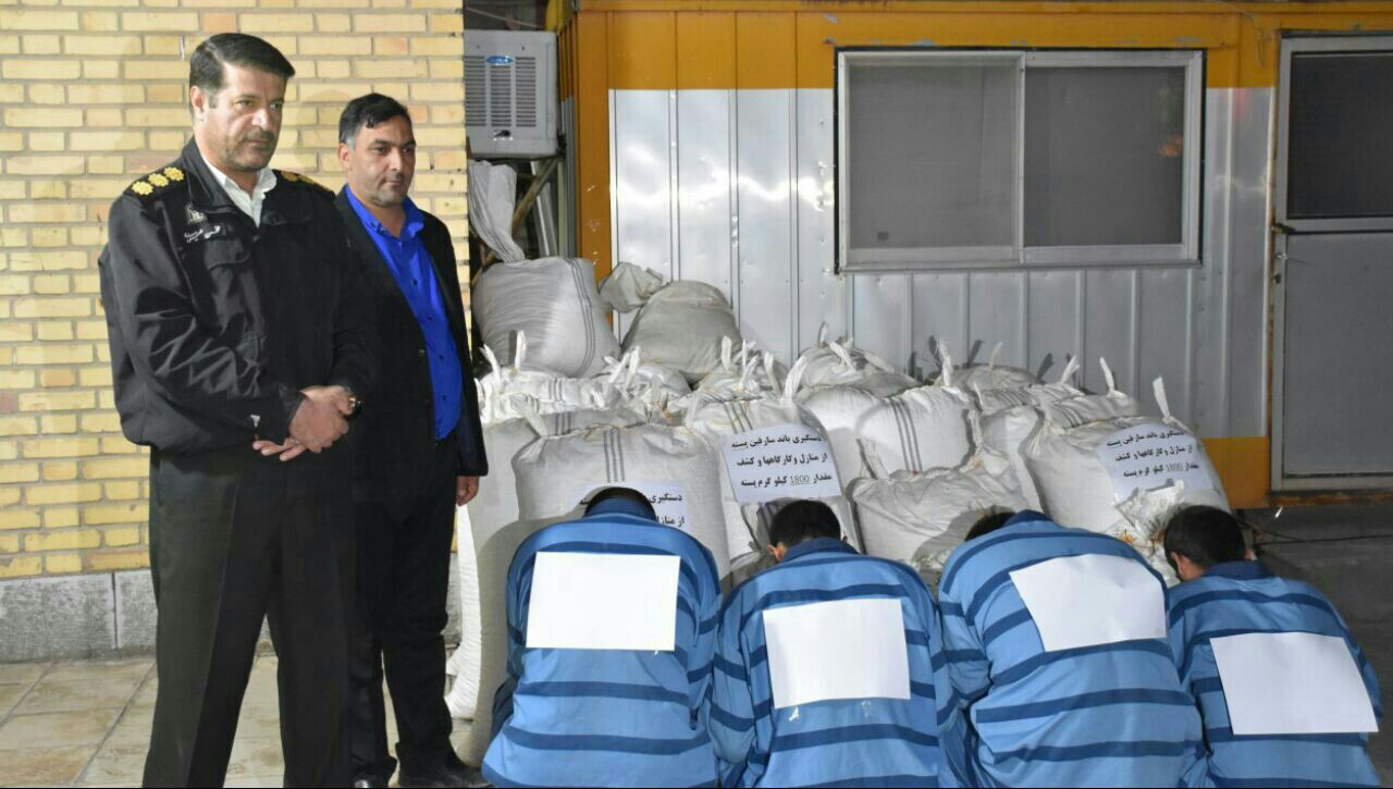 دستگیری سارقان ۱۸۰۰ کیلوگرم پسته در شهربابک