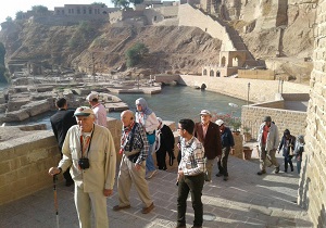 بازار جاذبه‌های گردشگری شوشتر داغ است