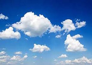 آسمان آبادان ابری است