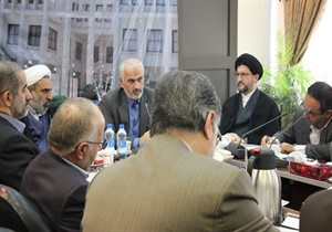 داوطلبان نمایندگی مجلس مراقب باشند برای کسب رای، آرمش و وحدت استان را خدشه دار نکنند / برخورد سختگیرانه با متخلفان