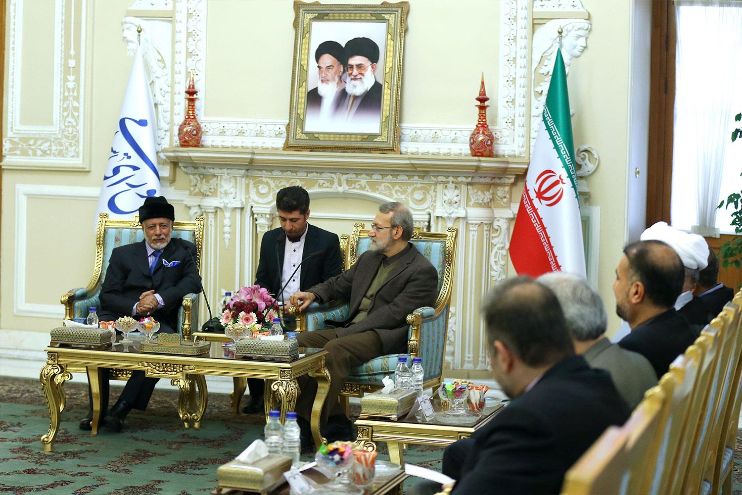 دیدار وزیر خارجه عمان با لاریجانی