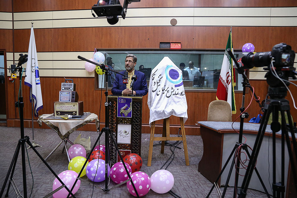 تلاش معاونت صدا برای تهیه شناسنامه جامع نمایش&zwnj;های رادیویی /مظلومی: &laquo;ساده خط خطی&raquo; به دور از بازی&zwnj;های غلو آمیز است
