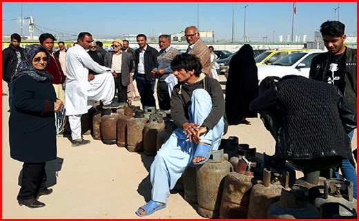 صف&zwnj;های گاز در زاهدان همچنان پابرجا/بحران در سیستان وبلوچستان ادامه دارد
