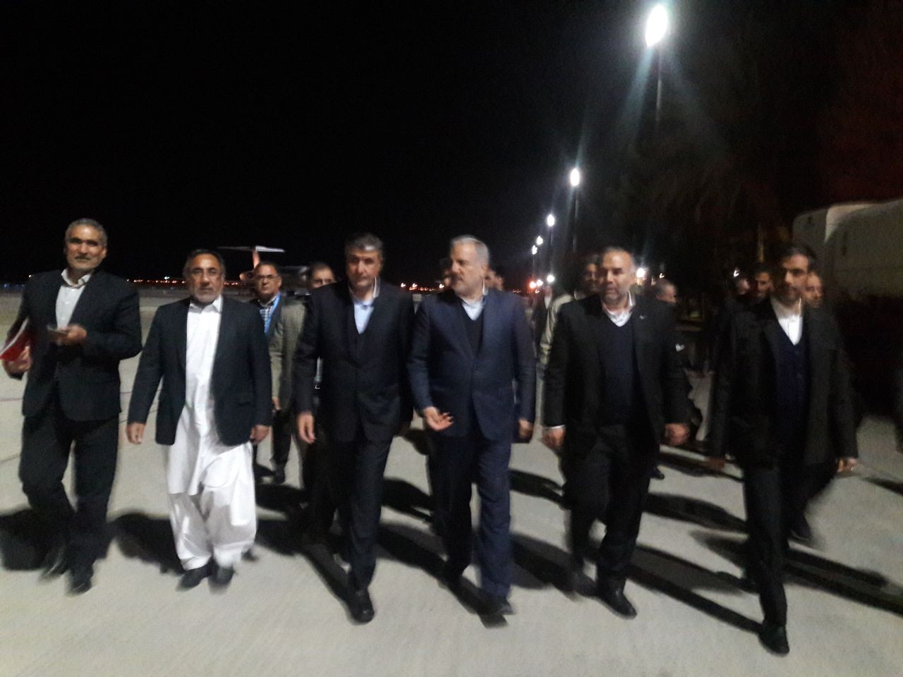 وزیر راه و شهرسازی وارد زاهدان شد