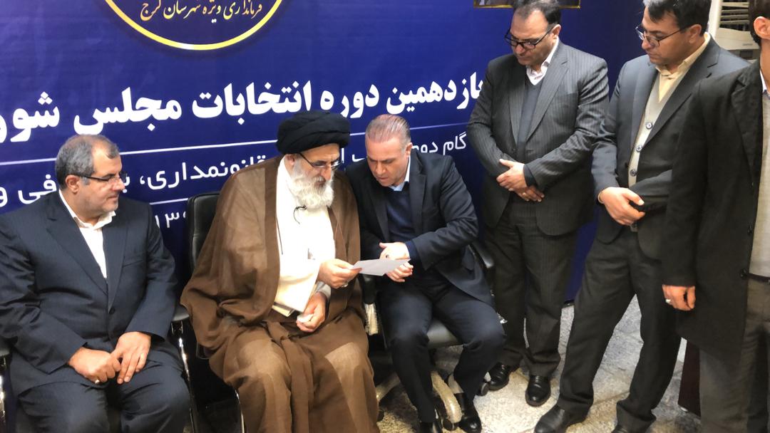 نیاز جامعه به نماینده جوان در مجلس