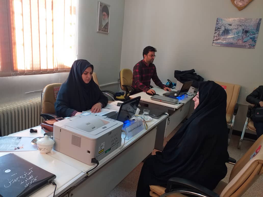 ثبت نام ۱۸داوطلب برای مجلس یازدهم در نهاوند