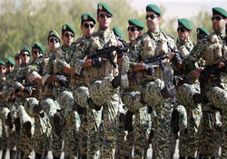 نمایی از آمادگی کلاه سبز‌های ارتش جمهوری اسلامی ایران + فیلم
