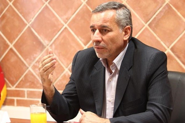 تا زمانی که انتخابات برگزار نشده است در هیئت فوتبال مسئولیت دارم/ همه نامزد&zwnj;ها لابی کرده اند
