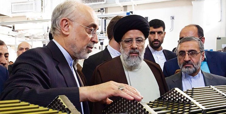 عروسی که به عزا تبدیل شد/ آسمان مازندران در تسخیر بنر&zwnj;ها و تابلو&zwnj;ها/ ادبیاتی که با نوشتن آن&zwnj; ها جریمه می&zwnj;شوید