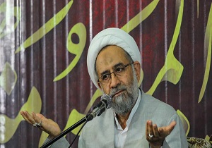نفوذ و نفی جرات‌مندی از برنامه‌های دشمن برای نابودی انقلاب است