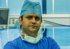 پزشک نیکوکار مفتخر به خادمی امام رضا شد