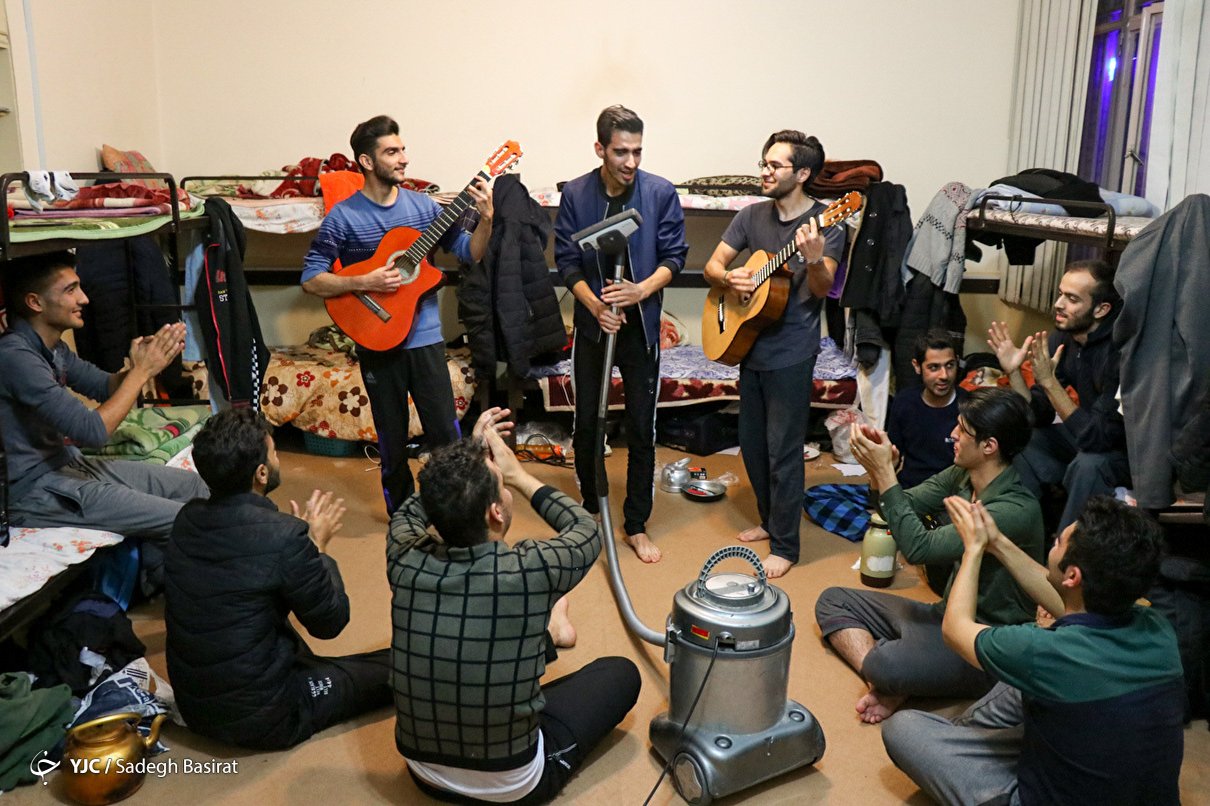 زندگی در خوابگاه دانشجویی