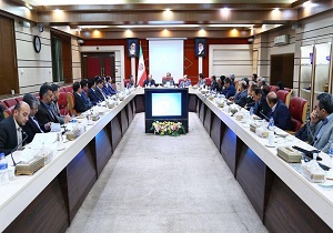 بنیاد ایران شناسی می‌تواند مانع ایجاد معضلات فرهنگی شود